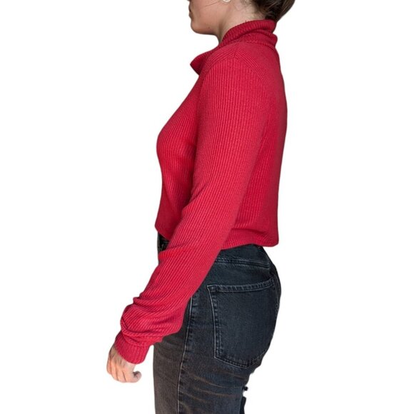 Garage Red Turtleneck Ribbed Short Sweater Women Size Medium - Picture 2 of 12
